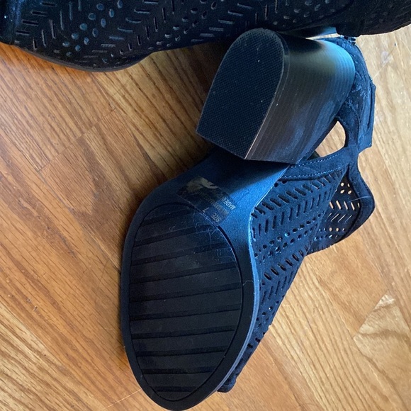 Charlotte Russe shoes - Picture 4 of 4